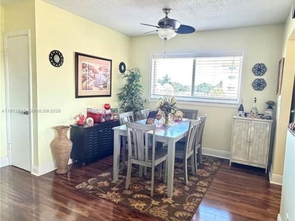 5300 Washington St, Unit D309, Hollywood, FL 33021