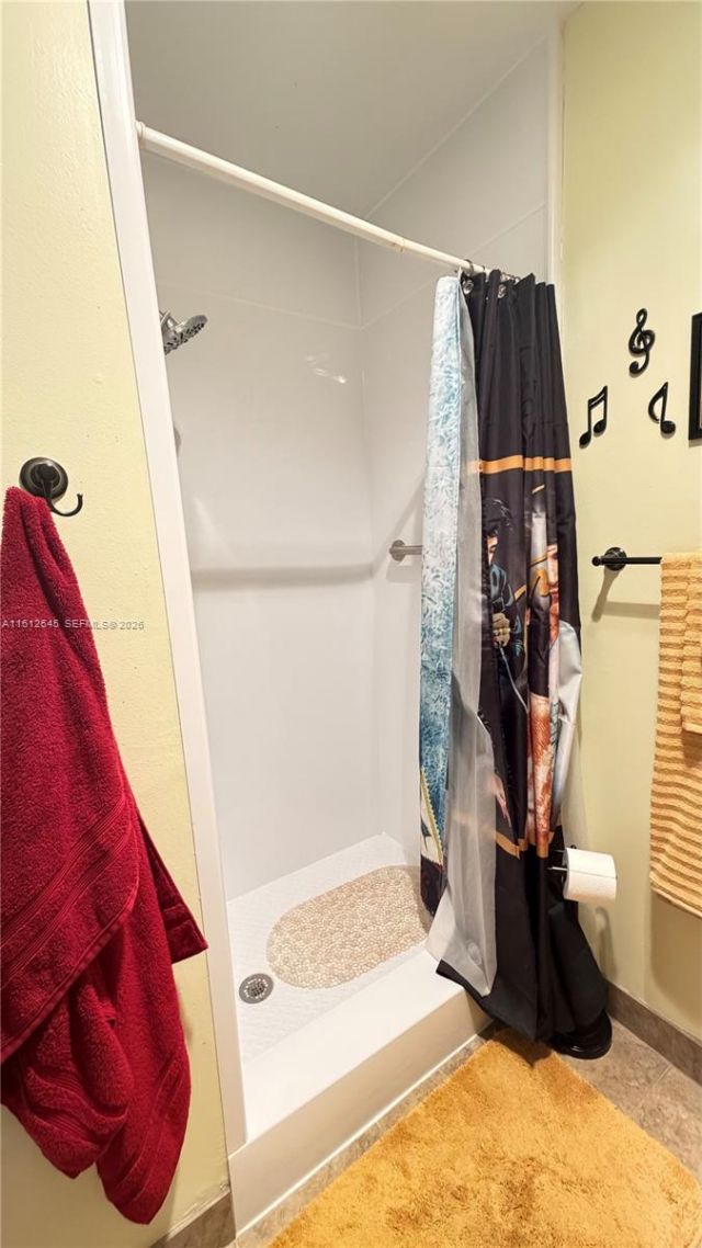 5300 Washington St, Unit D309, Hollywood, FL 33021 Photo