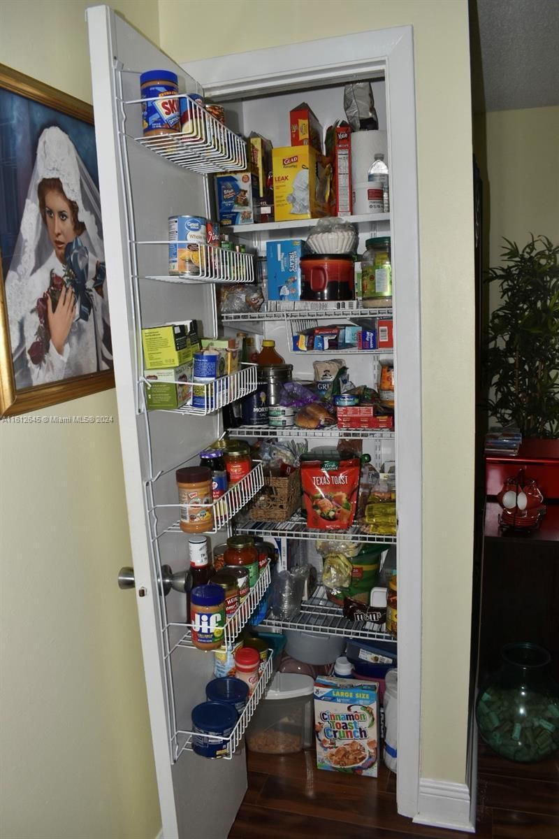 5300 Washington St, Unit D309, Hollywood, FL 33021 Photo