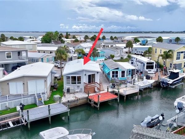 1094 Nettles Boulevard, Jensen Beach, FL 34957