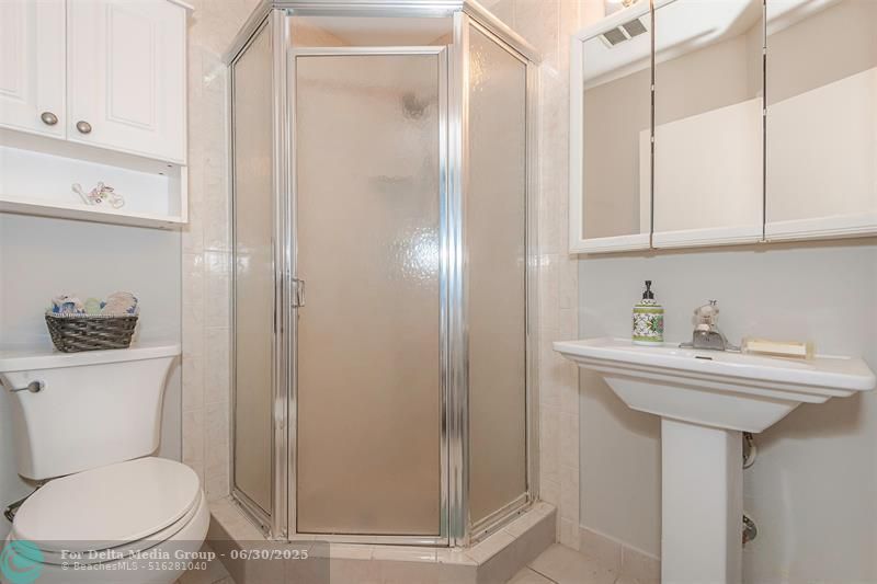 3430 NW 52nd Avenue, Unit 102, Lauderdale Lakes, FL 33319 Photo