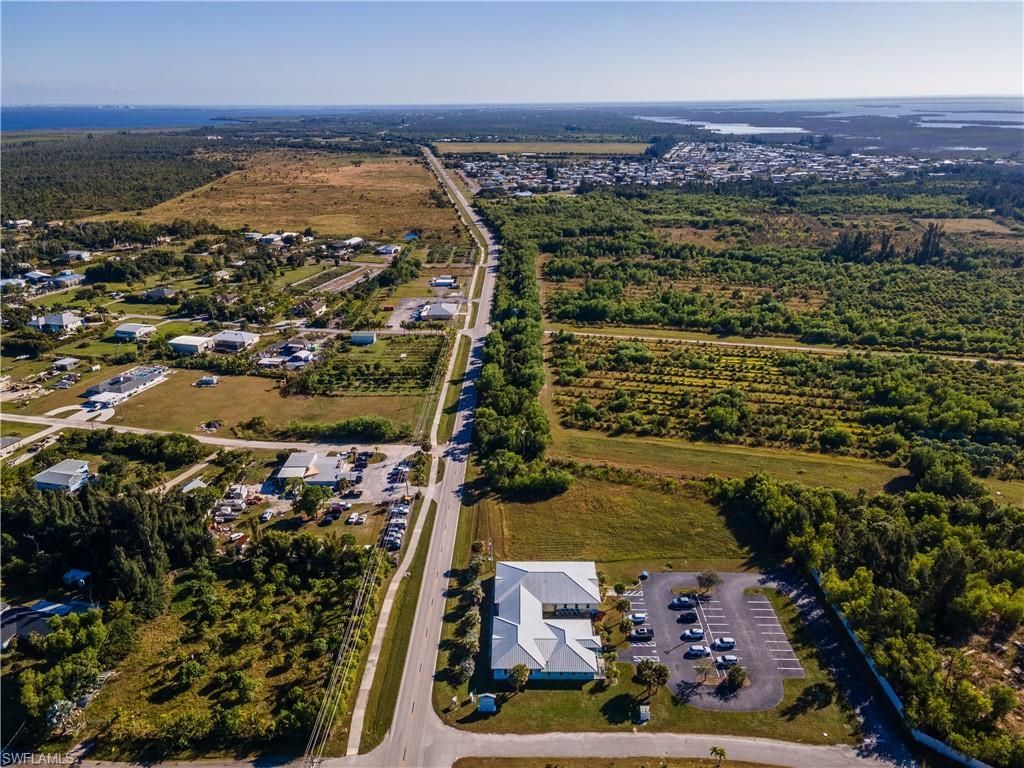 8359 Stringfellow Rd, Other, FL 33956 Photo