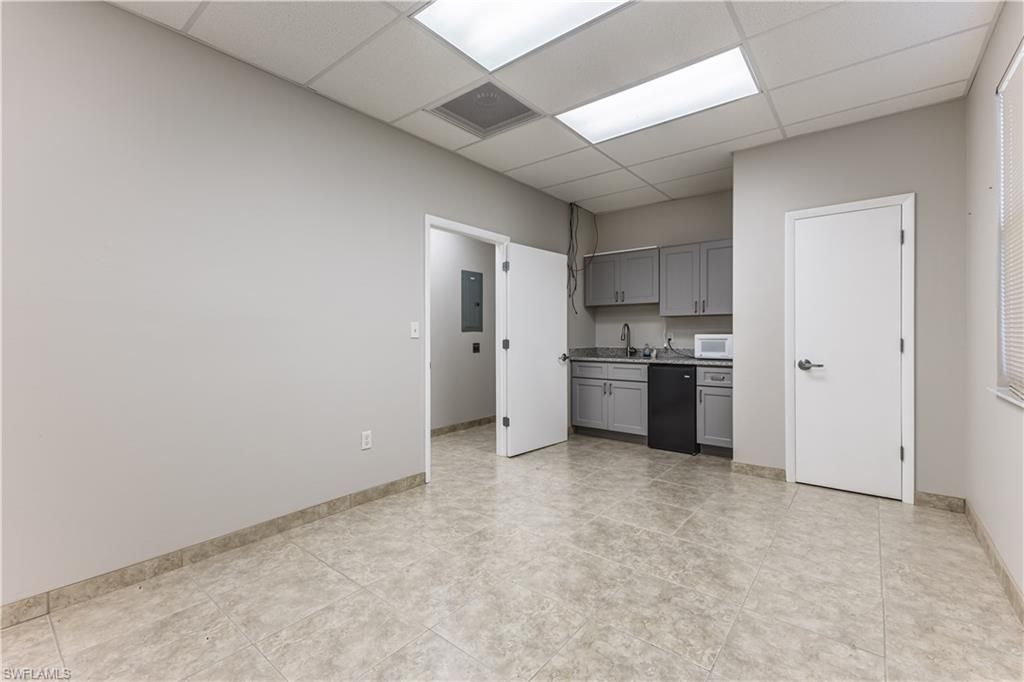 8359 Stringfellow Rd, Other, FL 33956 Photo