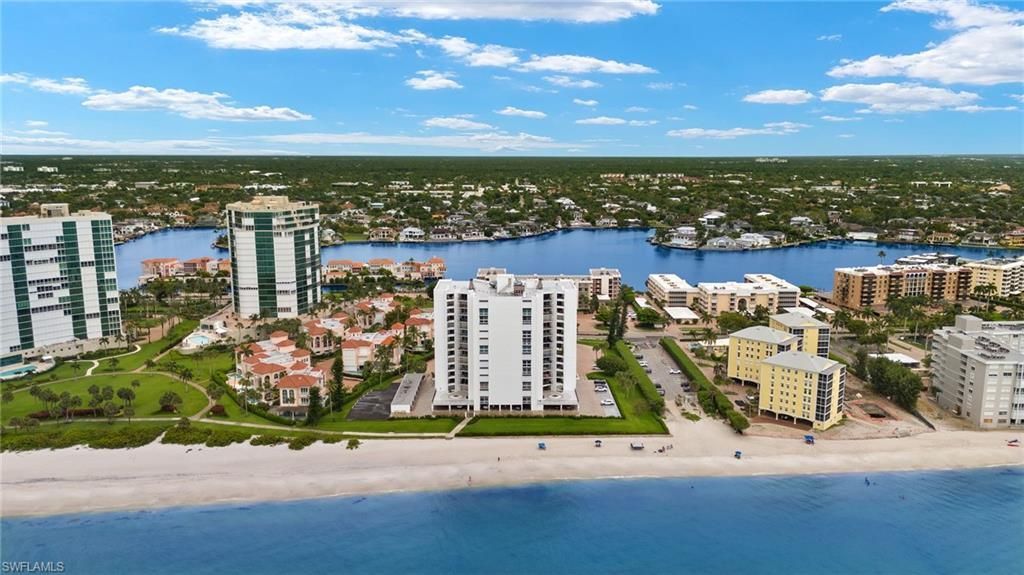 3951 Gulf Shore Blvd N, Unit PH 2C, Naples, FL 34103 Photo