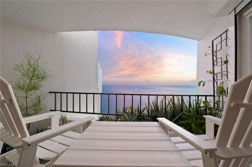 3951 Gulf Shore Blvd N, Unit PH 2C, Naples, FL 34103 Photo
