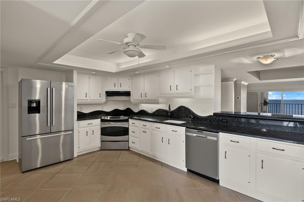 3951 Gulf Shore Blvd N, Unit PH 2C, Naples, FL 34103 Photo