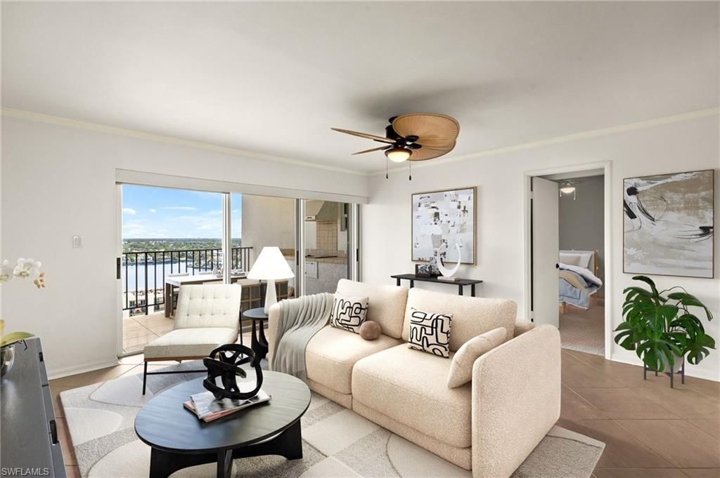 3951 Gulf Shore Blvd N, Unit PH 2C, Naples, FL 34103 Photo