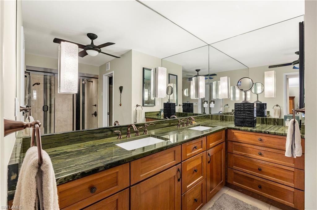 3951 Gulf Shore Blvd N, Unit PH 2C, Naples, FL 34103 Photo