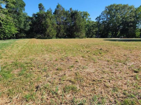 2812 Parthenon, De Soto, MO 63020