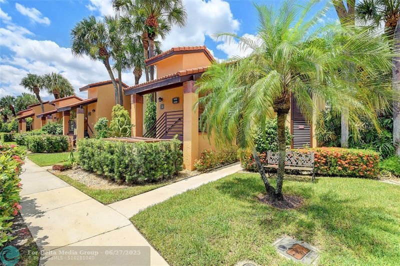 6422 Aspen Glen Circle, Unit 206, Boynton Beach, FL 33437 Photo