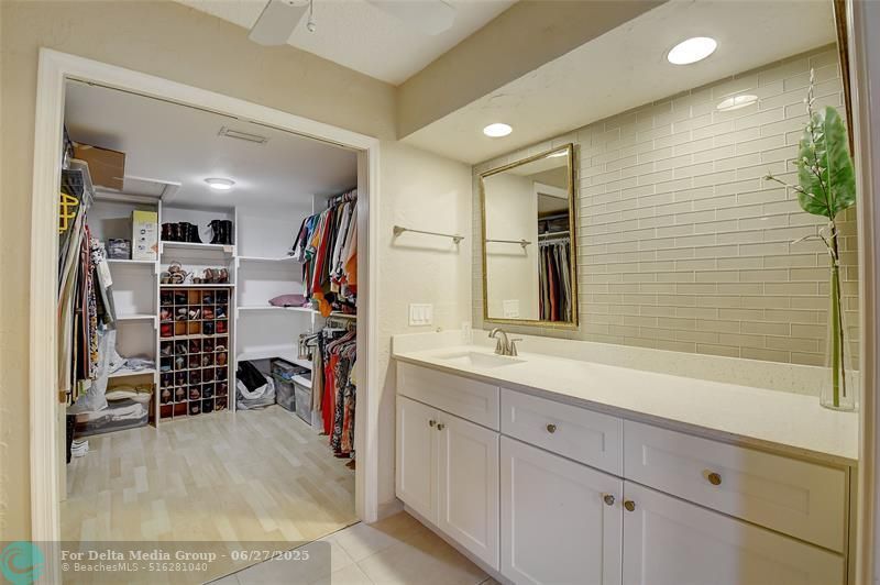 6422 Aspen Glen Circle, Unit 206, Boynton Beach, FL 33437 Photo