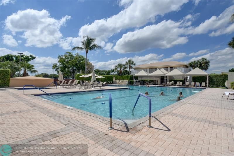 6422 Aspen Glen Circle, Unit 206, Boynton Beach, FL 33437 Photo