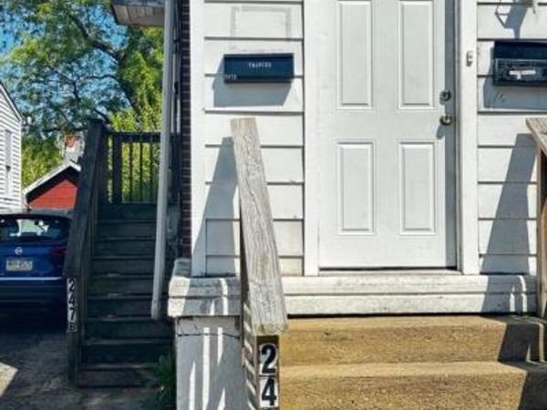 247 MELROSE AVENUE, Unit B, LANSDOWNE, PA 19050