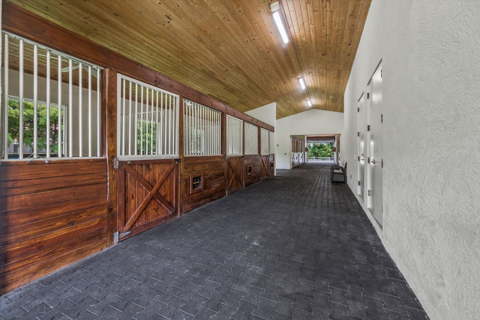 2439 Appaloosa Trail, Wellington, FL 33414 Photo