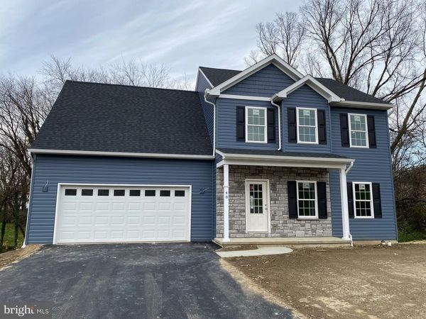 329 W FRITZ AVENUE, QUARRYVILLE, PA 17566
