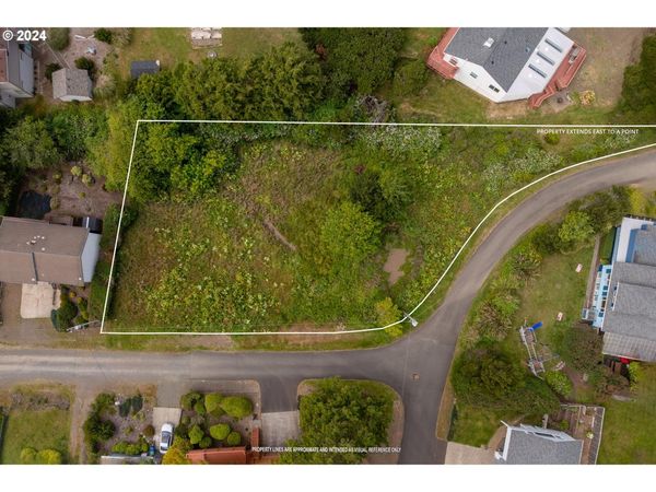 NW 53rd DR, Lincoln City, OR 97367