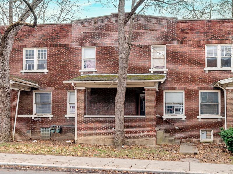 9-11-15 E Norwich Avenue, Columbus, OH 43201 Photo 1