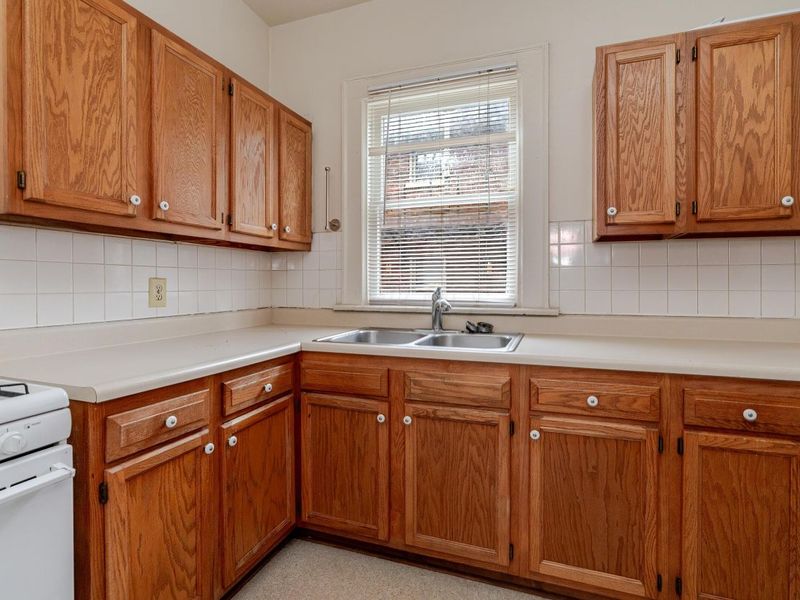 9-11-15 E Norwich Avenue, Columbus, OH 43201 Photo 24