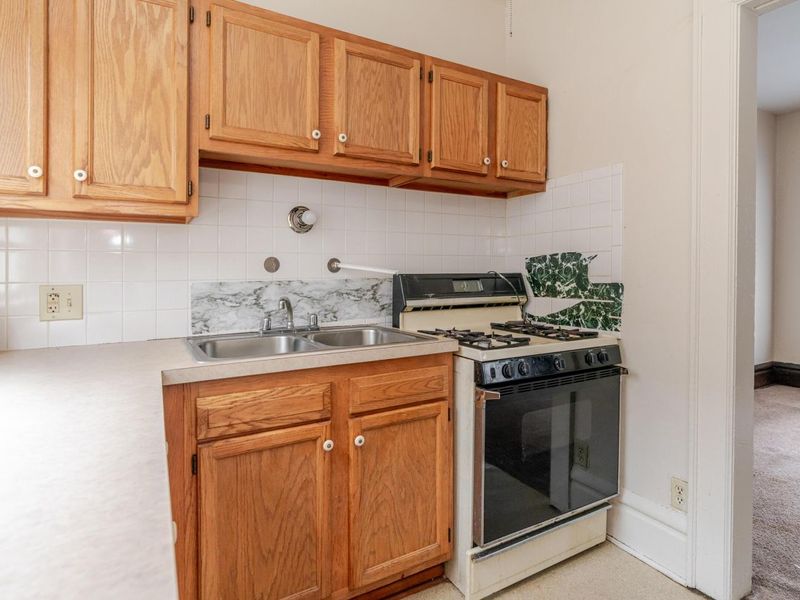 9-11-15 E Norwich Avenue, Columbus, OH 43201 Photo 7