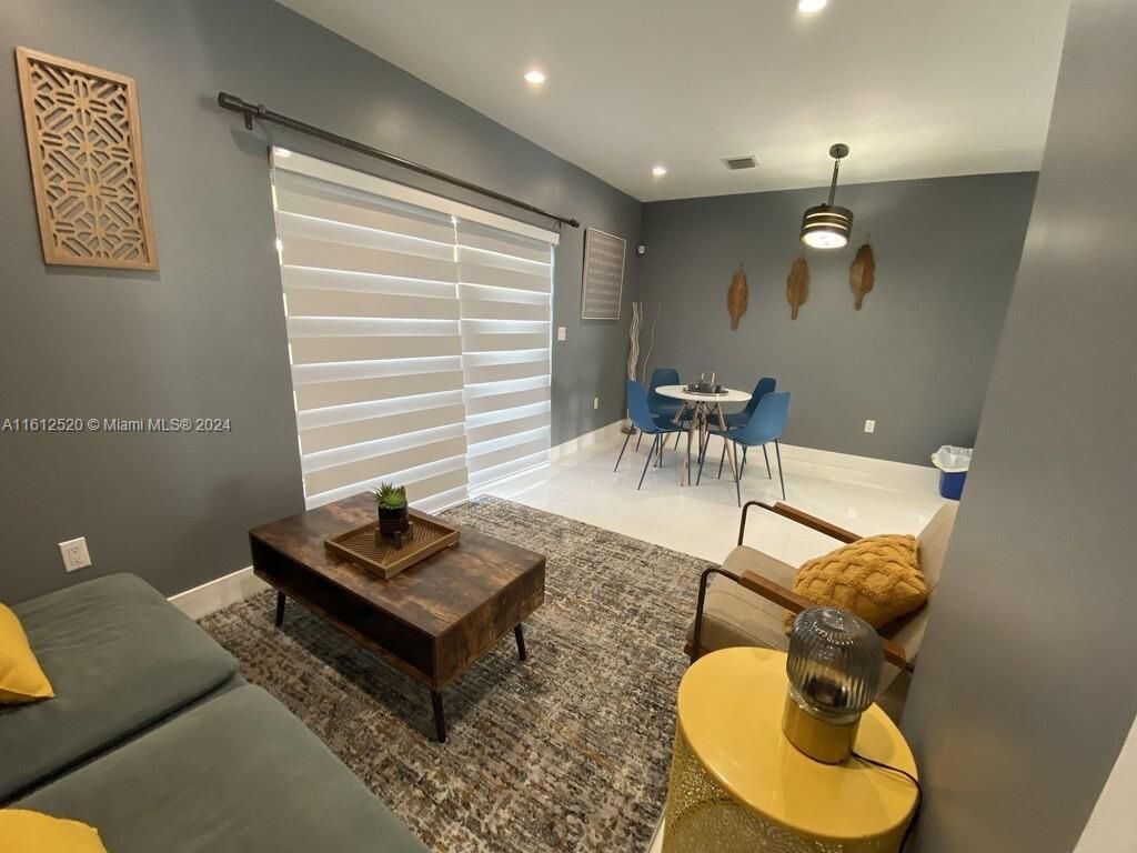 3445 SW 14th St, Unit 3445, Miami, FL 33145 Photo