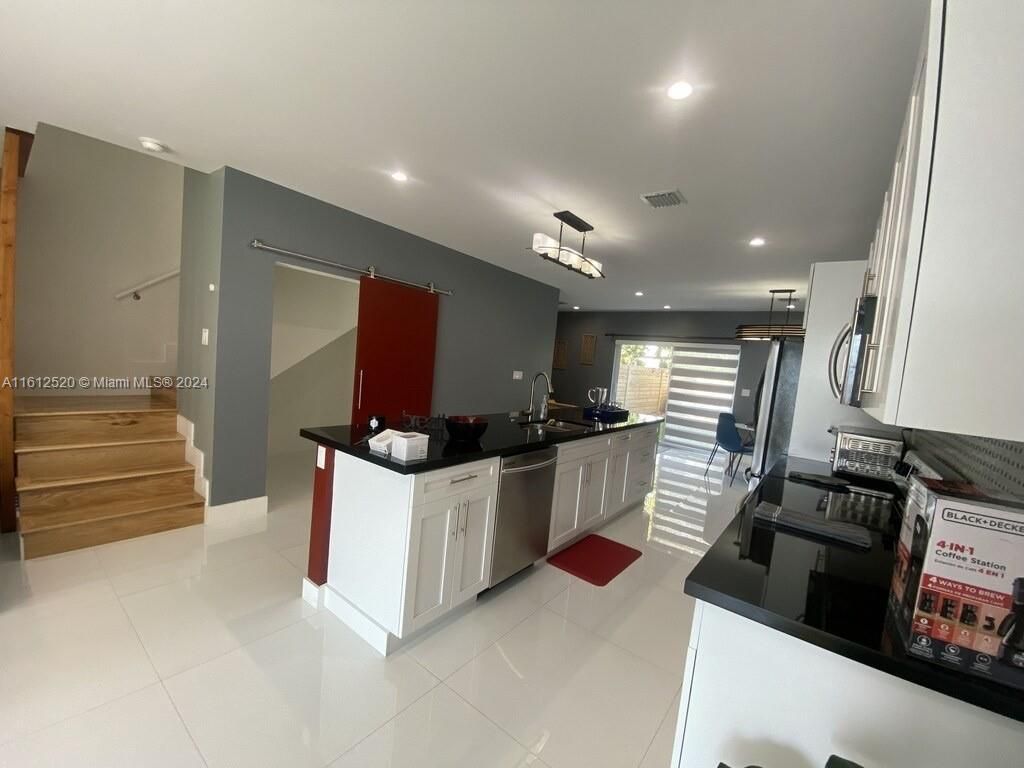 3445 SW 14th St, Unit 3445, Miami, FL 33145 Photo