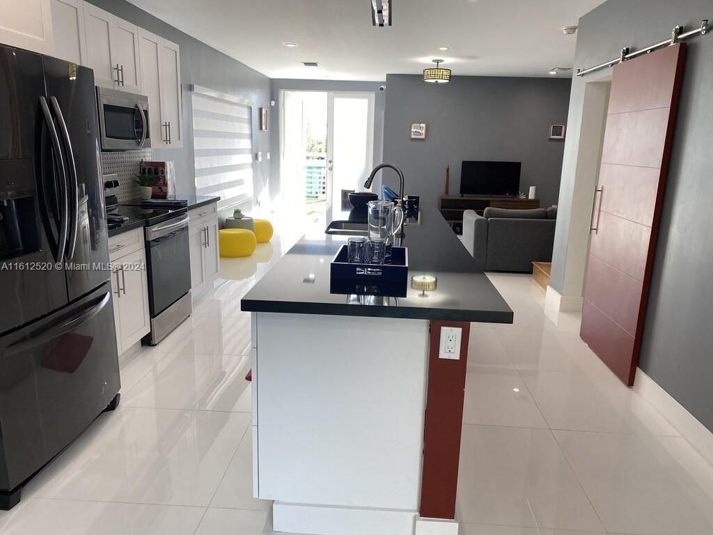 3445 SW 14th St, Unit 3445, Miami, FL 33145 Photo