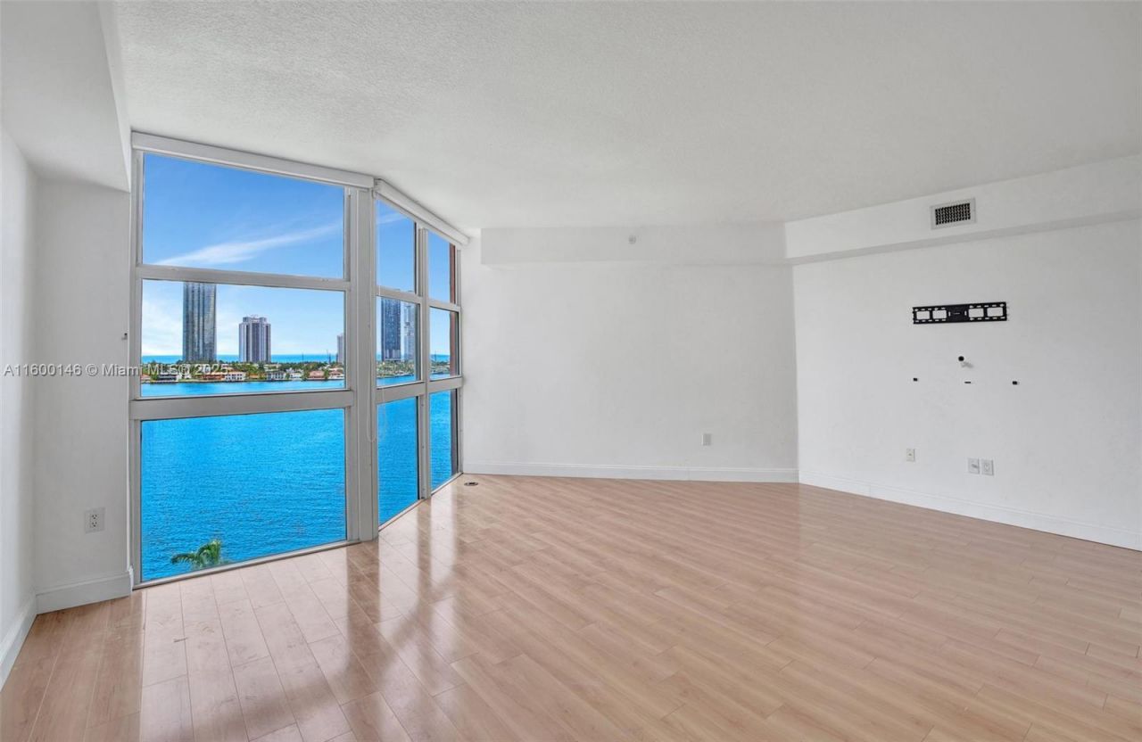 3370 Hidden Bay Dr, Unit 1208, Aventura, FL 33180 Photo