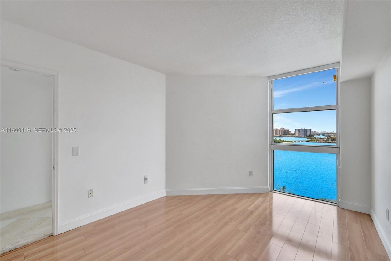 3370 Hidden Bay Dr, Unit 1208, Aventura, FL 33180 Photo