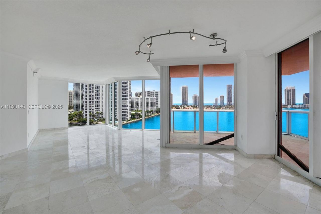 3370 Hidden Bay Dr, Unit 1208, Aventura, FL 33180 Photo