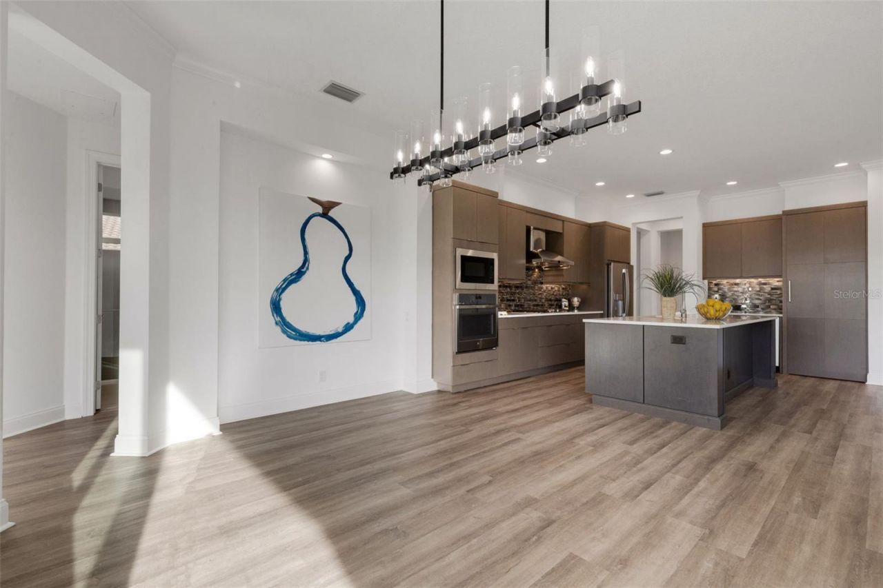 1969 Grasslands Boulevard, Lakeland, FL 33803 Photo