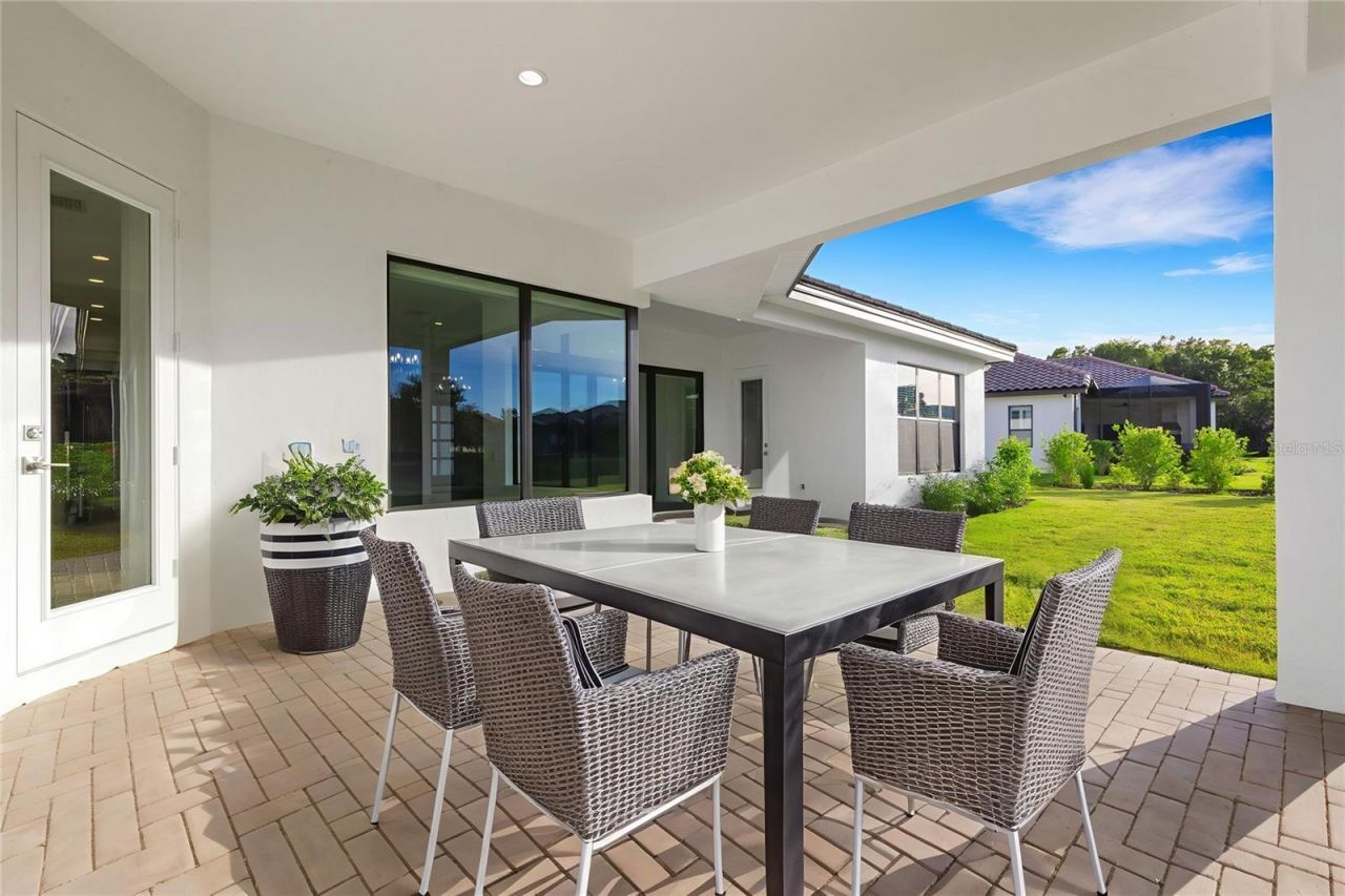 1969 Grasslands Boulevard, Lakeland, FL 33803 Photo