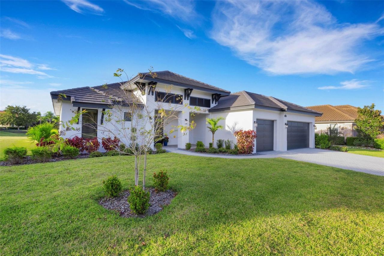 1969 Grasslands Boulevard, Lakeland, FL 33803 Photo