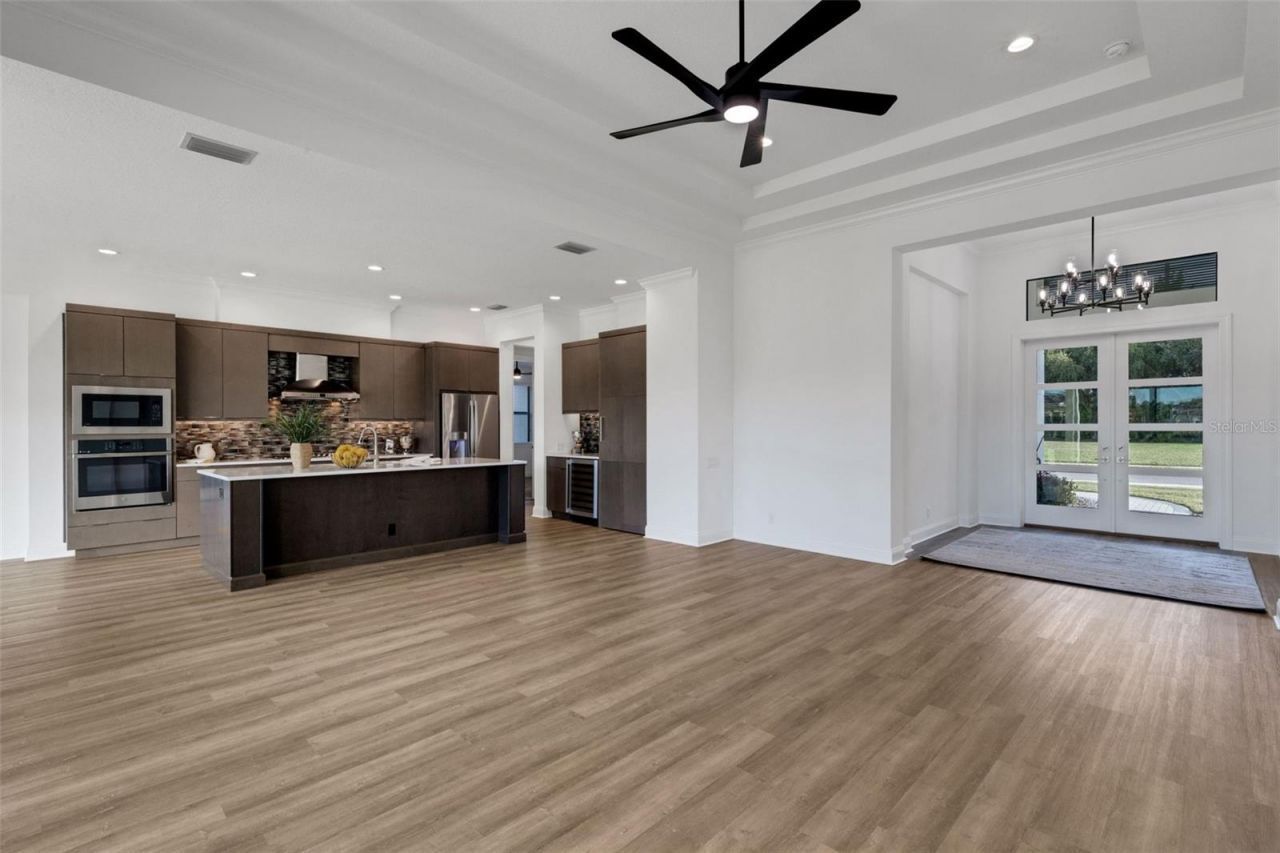 1969 Grasslands Boulevard, Lakeland, FL 33803 Photo