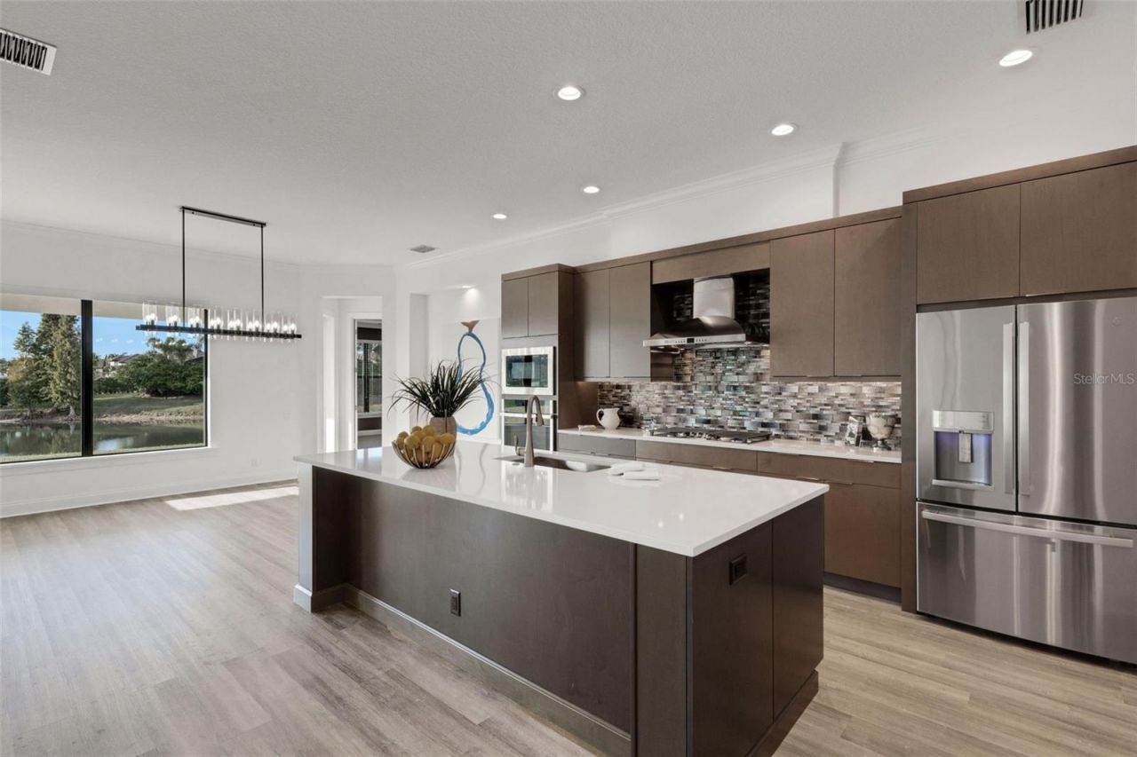 1969 Grasslands Boulevard, Lakeland, FL 33803 Photo