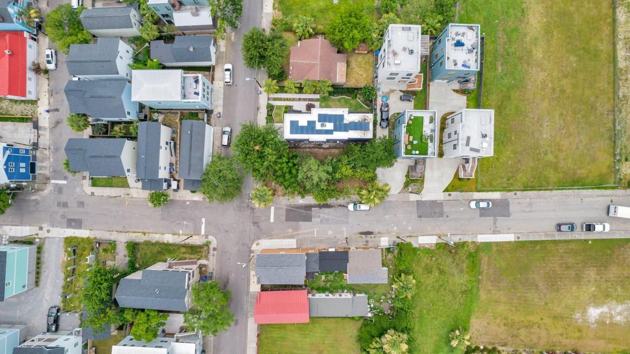 66 Cooper Street Photo 12