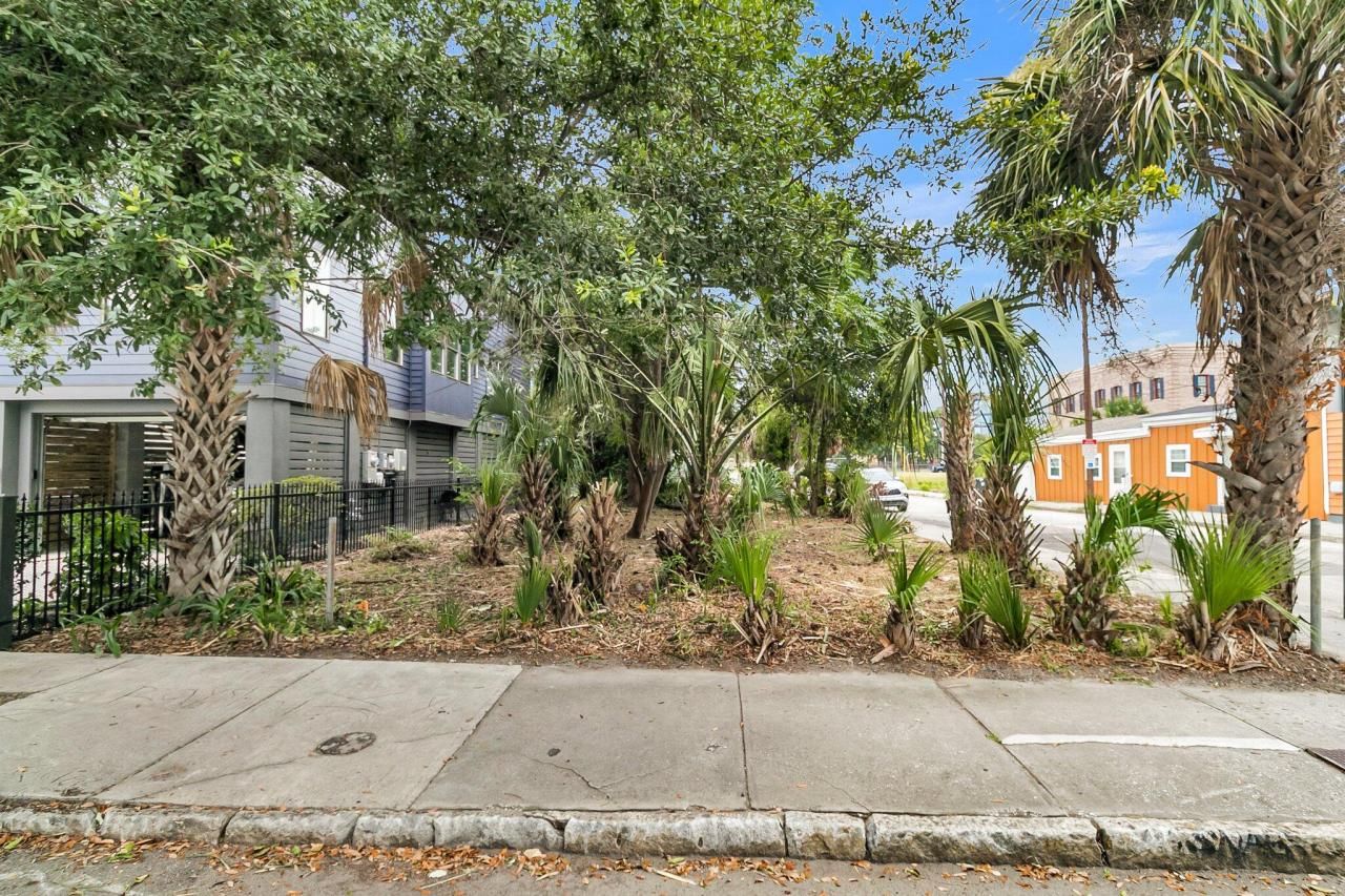 66 Cooper Street Photo 6