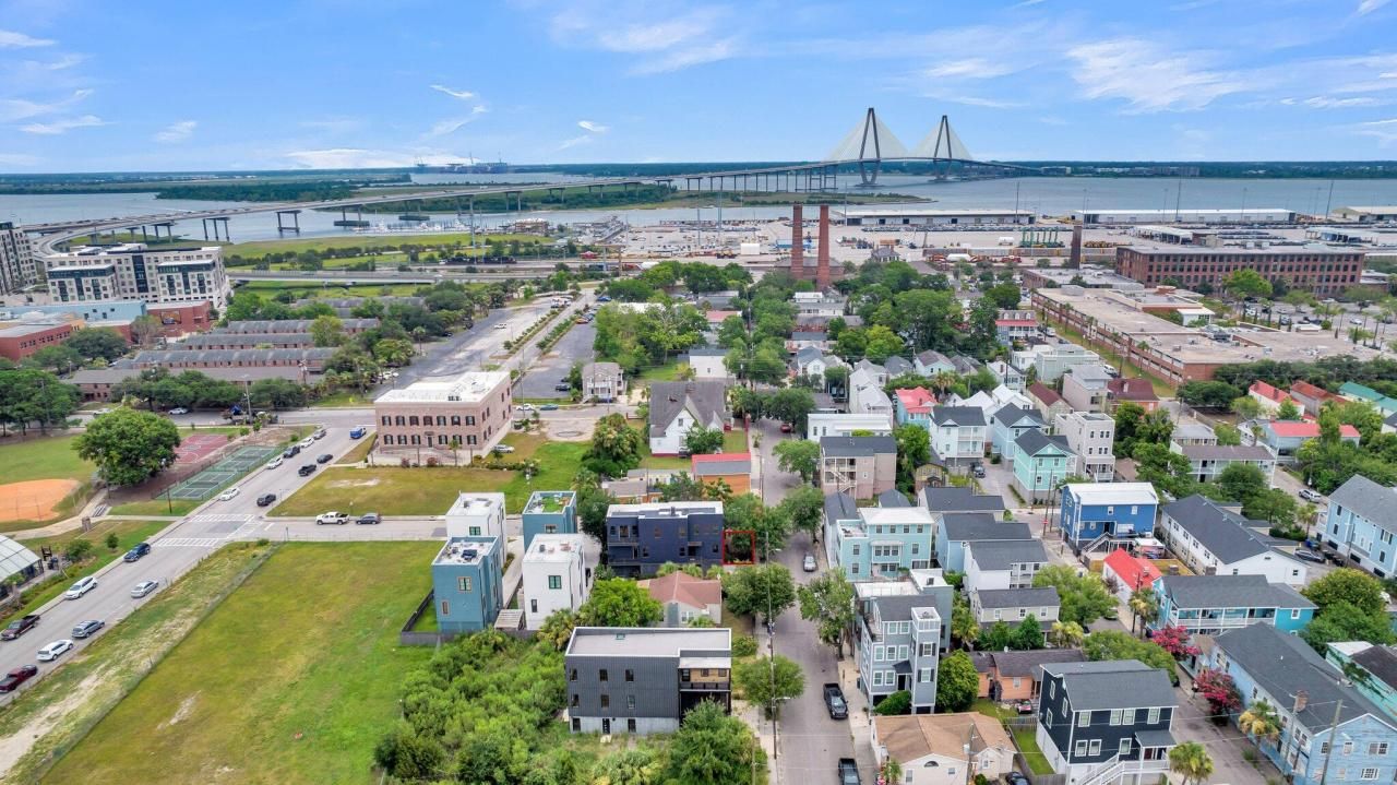 66 Cooper Street Photo 15