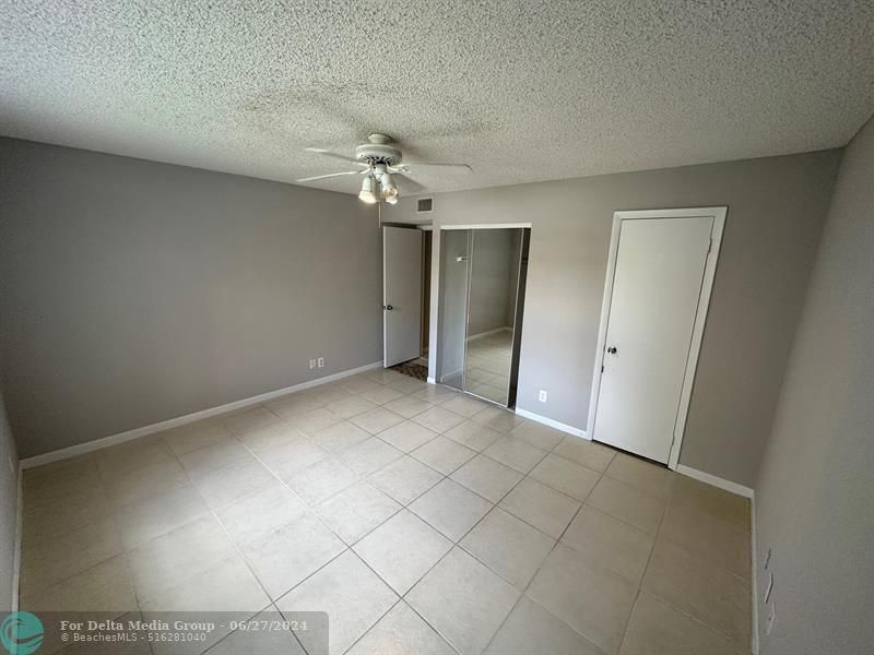 9001 Wiles Road, Coral Springs, FL 33067 Photo