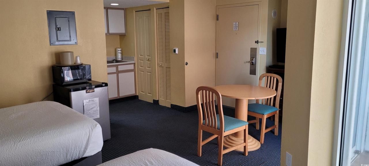 2701 S Ocean Blvd. Photo 4