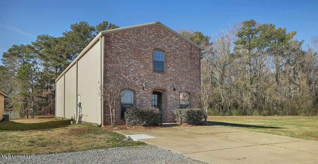 625 Highway 49, Richland, MS 39218 Main Photo