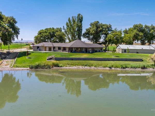 1964 River Road, Homedale, ID 83628