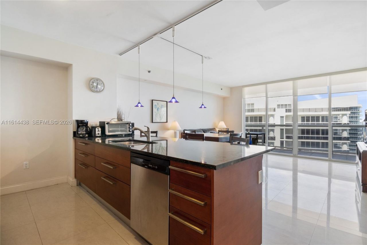 1830 S Ocean Dr, Unit 4409, Hallandale Beach, FL 33009 Photo