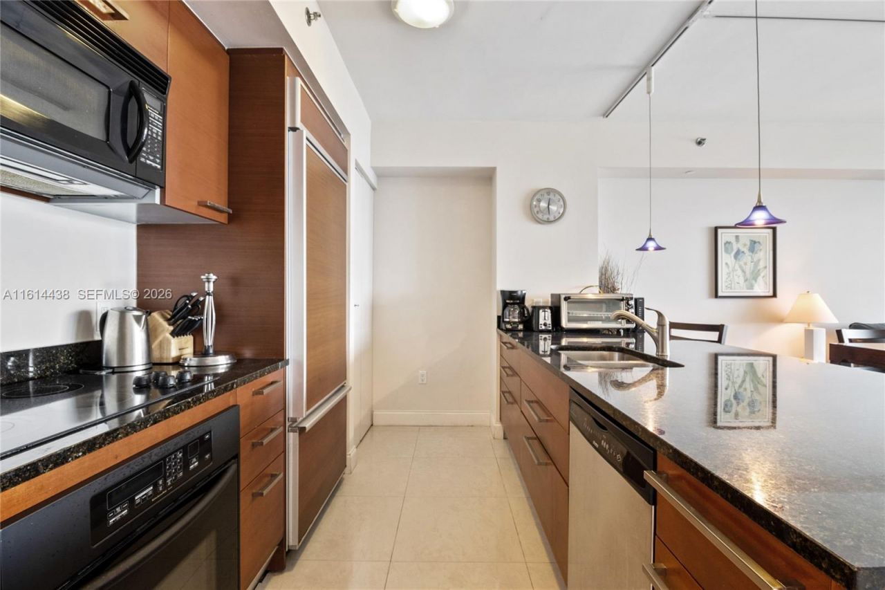 1830 S Ocean Dr, Unit 4409, Hallandale Beach, FL 33009 Photo