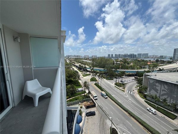 19201 Collins Ave, Unit 934, Sunny Isles Beach, FL 33160