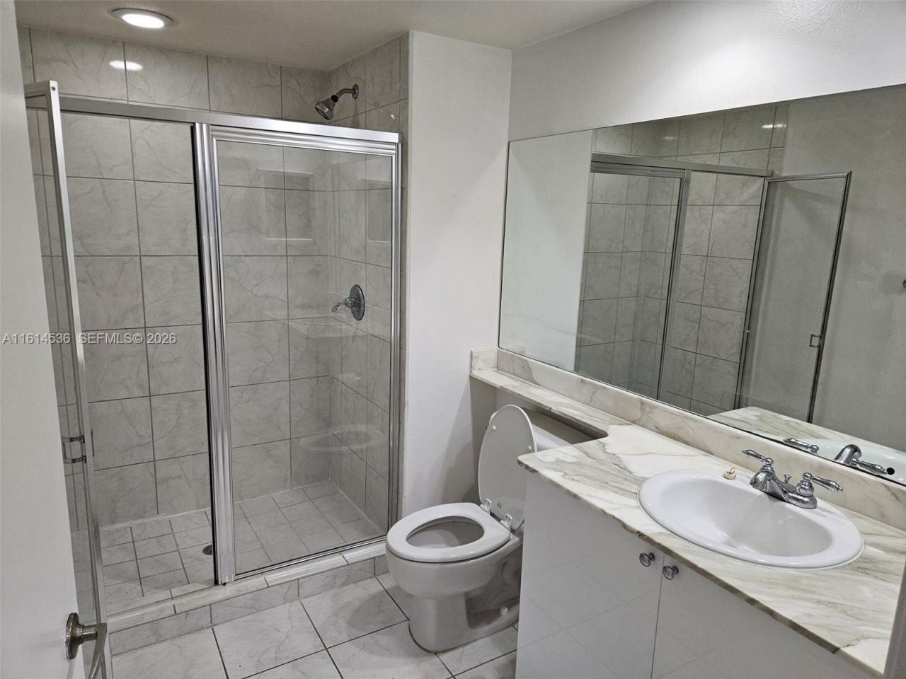 2775 NE Ne 187th St, Unit 323, Aventura, FL 33180 Photo