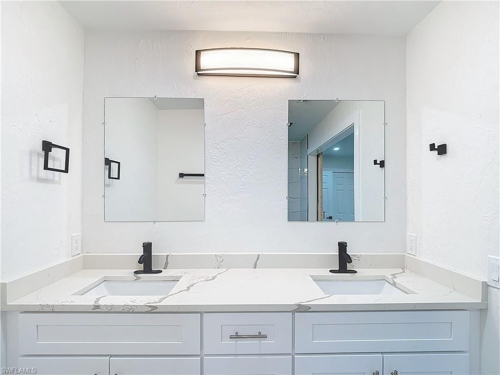 16970 Carolyn Ln, North Fort Myers, FL 33917 Photo