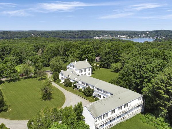 220 Bristol Road, Damariscotta, ME 04543