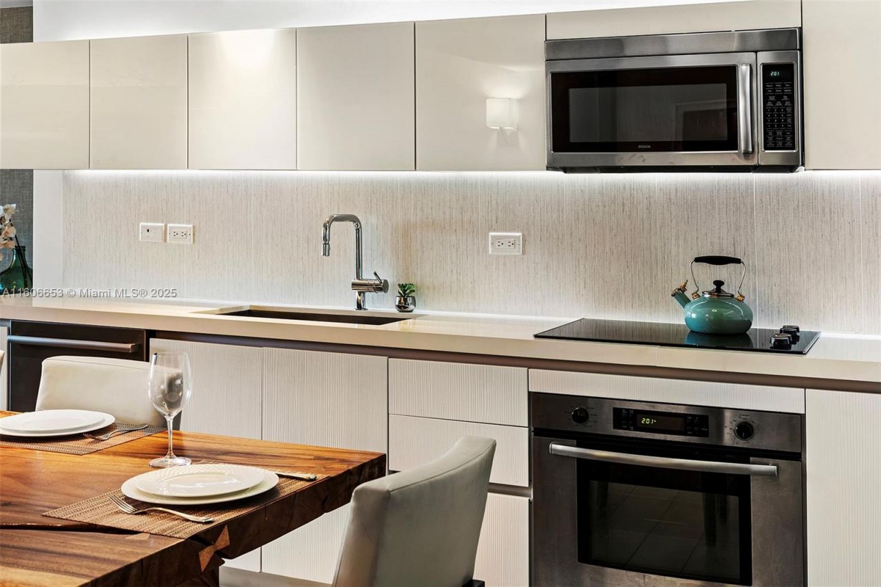 Please Call For Address, Unit 1222, Miami Beach, FL 33139 Photo