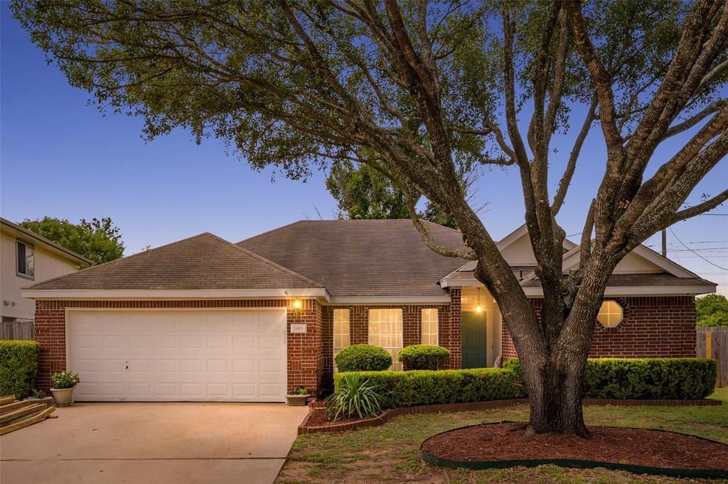 1815 Rusty Nail Loop, Round Rock, TX 78681 Main Photo