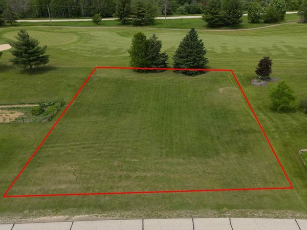 Seward Circle, Berlin, WI 54923